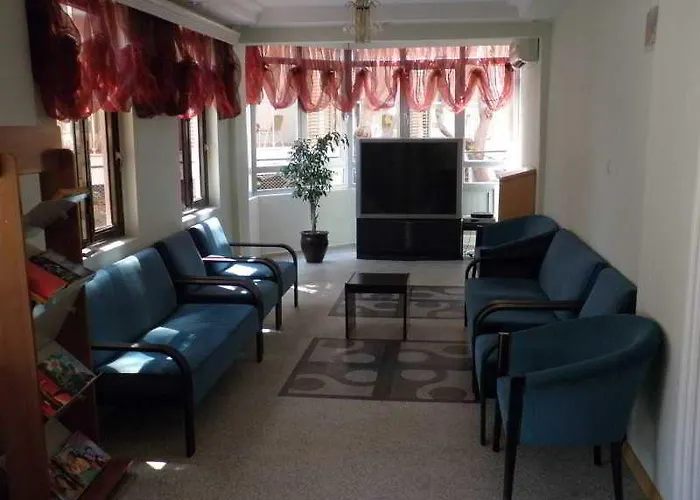 Simus Szálloda Side