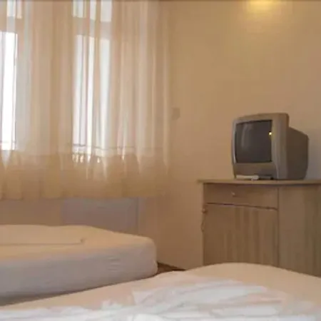 Hotel Simus