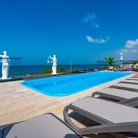 Hotel Simus