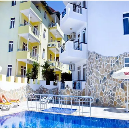 Golden Star Hotel Side