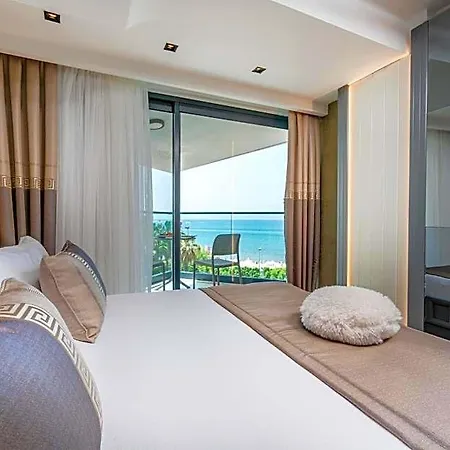 Hotel Simus 3*